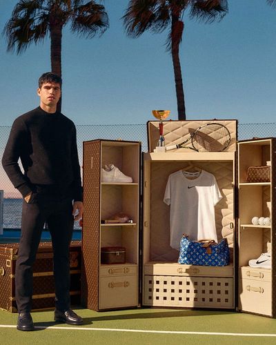 Sưu tầm rương Louis Vuitton: Lối sống xa hoa của giới thượng lưu