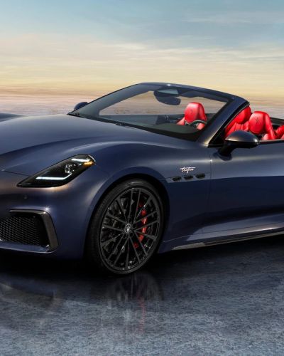 Maserati GranCabrio 2024 chính thức ra mắt