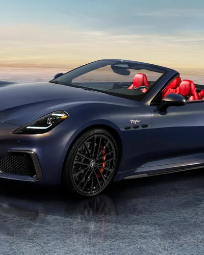 Maserati GranCabrio 2024 chính thức ra mắt