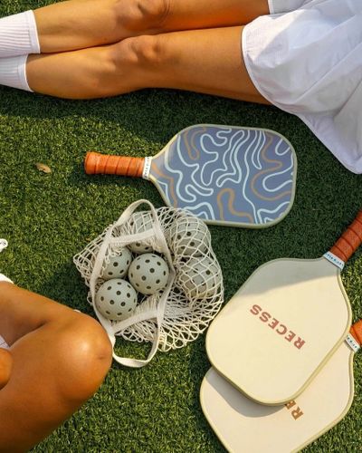 7 món đồ góp phần quyết định trận pickleball thành công