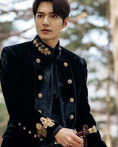 Tài tử LEE MIN HO: Năm 2024, mục tiêu của tôi là làm việc nhiều nhất có thể