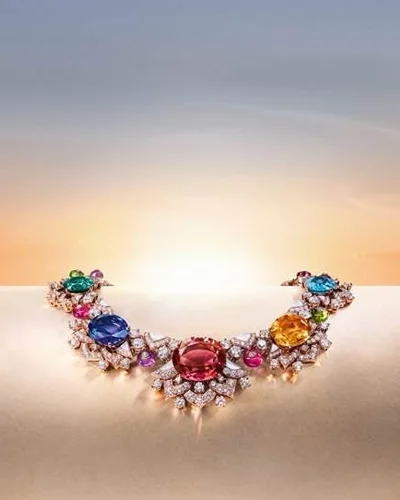Lưu Diệc Phi, Anne Hathaway và Zendaya hội ngộ trong chiến dịch mới của BVLGARI