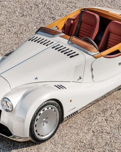 Morgan và Pininfarina hợp tác tạo nên Midsummer - Siêu phẩm với hơn 250 giờ chế tạo