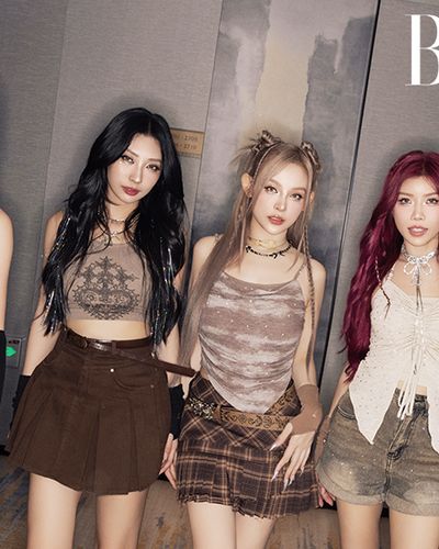 Nhóm nhạc LUNAS bắn rap tiếng Trung cực chất trên sân khấu Đạp gió 2024