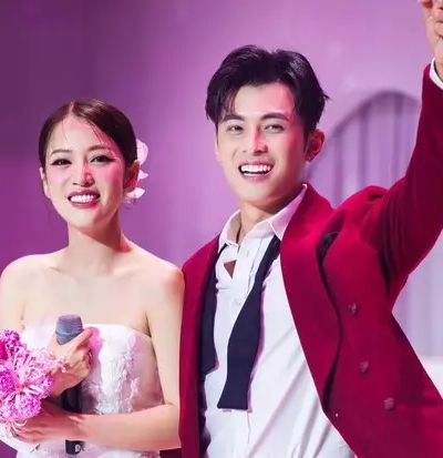 Dàn Anh trai say hi bấn loạn khi được vợ chồng Puka - Gin Tuấn Kiệt "phát cơm"