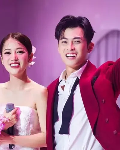 Dàn Anh trai say hi bấn loạn khi được vợ chồng Puka - Gin Tuấn Kiệt "phát cơm"