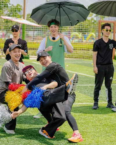 Anh Trai Vượt Ngàn Chông Gai không phải là 1 cuộc thi mà là 1 gia đình