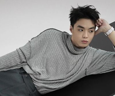 Nghệ sĩ giàu nhất "Anh trai say hi" có bộ đồng hồ 40 tỉ đồng