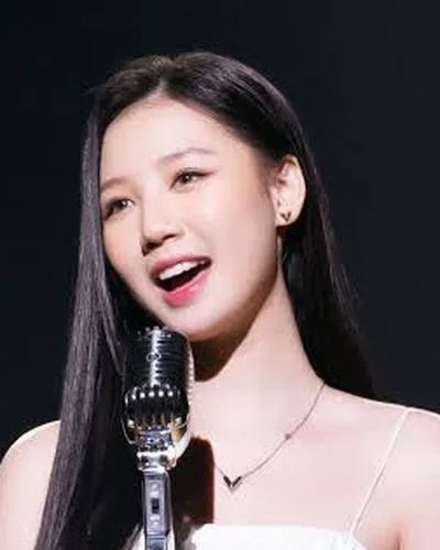 Nữ ca sĩ được cả showbiz "đòi giải cứu" tái xuất, giọng hát và visual thế nào sau thời gian ở ẩn?