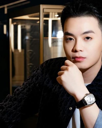 Negav gây chú ý ở Anh trai 'say hi'