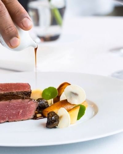 Một buổi tối với Gordon Ramsay tại Pétrus đạt sao Michelin
