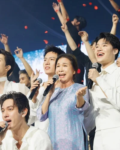 Anh Trai ‘Say Hi’ có mạo hiểm khi tất tay vào âm nhạc và tuổi trẻ?