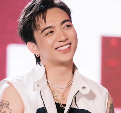 Tổng hợp những phân đoạn ngọt "đốn tim" của hoàng tử SOOBIN tại Anh Trai Vượt Ngàn Chông Gai