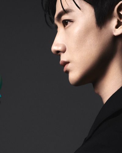 Versace Dylan - Bộ ba hương mùa hè đến từ nhà mốt thời trang bậc nhất nước Ý