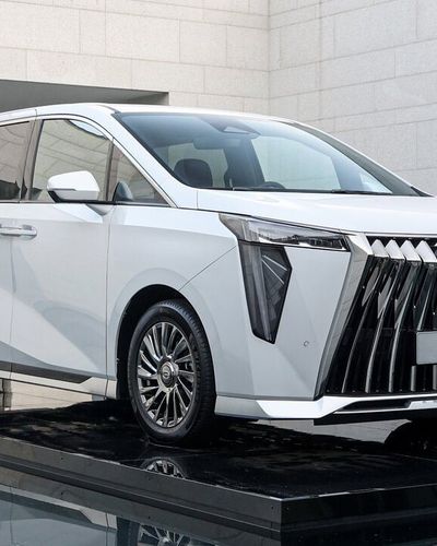 GAC "nhá hàng" 2 mẫu xe sắp xuất hiện tại thị trường Việt, giá bán là ẩn số