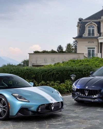 Cận cảnh chiếc Maserati Quattroporte sử dụng động cơ V8 cuối cùng