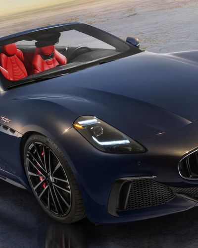Maserati GranCabrio 2024: Mẫu xe mui trần tuyệt đẹp với công suất 542 mã lực