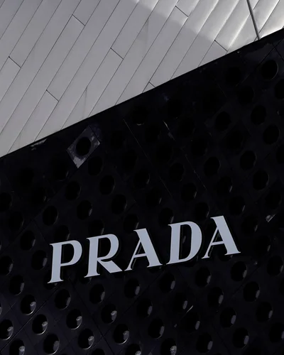BST Prada Xuân-Hè 2025
