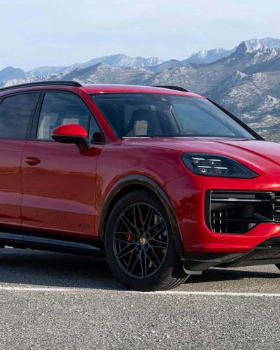 Những điểm mới trên Porsche Cayenne GTS 2024 facelift