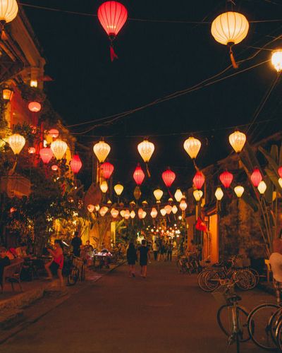 Du lịch Hội An mùa Trung thu - Vẻ đẹp văn hóa cổ kính