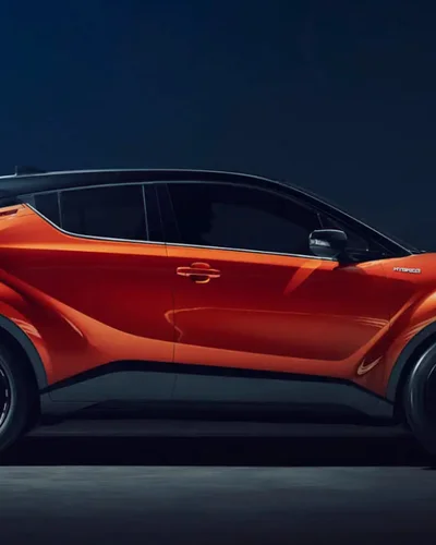 Những điểm mới nổi trội của Toyota CHR PHEV 2024