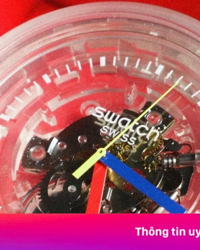Sự trở lại của đồng hồ 'không thông minh'