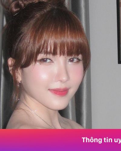 Mặc đầm 3D cúp ngực như Thiều Bảo Trâm