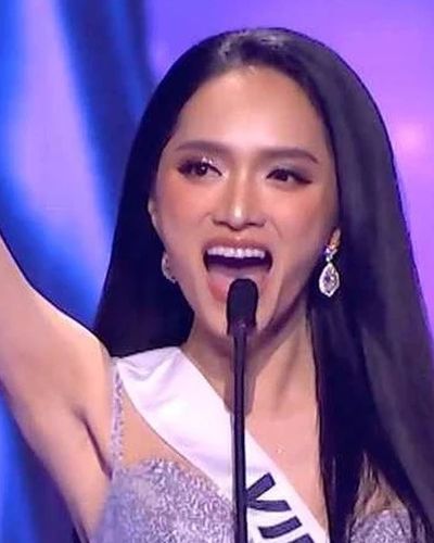 Thấy gì khi Hương Giang bại trận