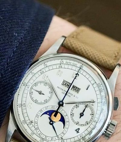 Đồng hồ Patek Philippe cổ đắt nhất từng được đấu giá