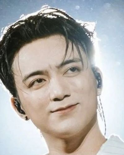 Soobin thăng hoa trong concert 10.000 khán giả ở TP.HCM