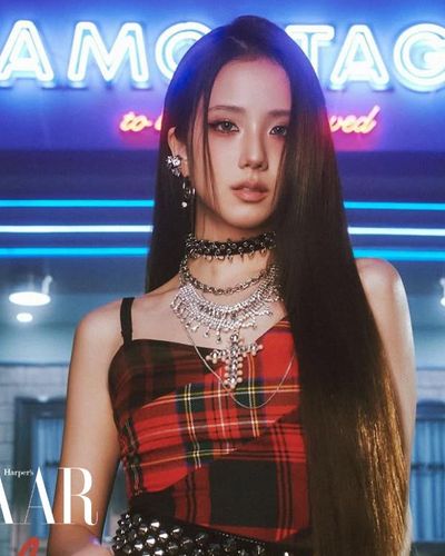 Mong chờ gì ở album Amortage của Jisoo?