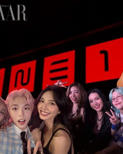 2 đêm concert 2NE1 tại TP.HCM tựa phòng karaoke vì nhạc lên bài nào fan hòa âm bài đó