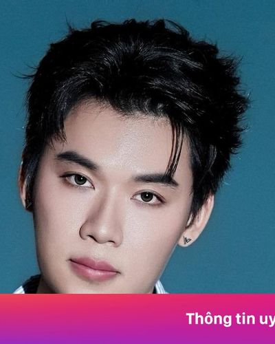 Quang Trung rút khỏi concert Anh trai ‘say hi’