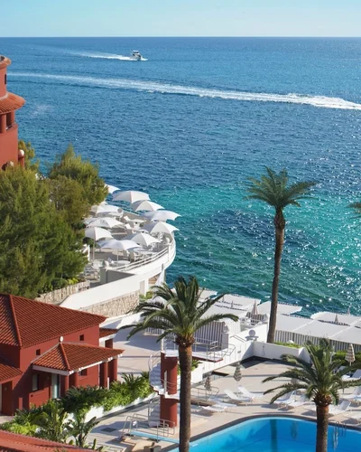 Khách sạn Monte-Carlo Beach: Bản giao hưởng của thiên nhiên và di sản Địa Trung Hải