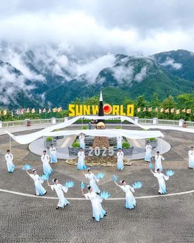 Fansipan ra mắt show diễn thể nghiệm ‘Đỉnh thiêng du ký’ tại 3 địa điểm, 3 độ cao của nóc nhà Đông Dương