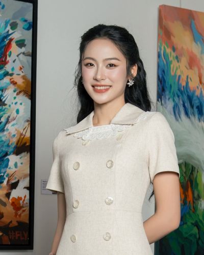 Điều ít biết về Hoa hậu Việt Nam Trúc Linh