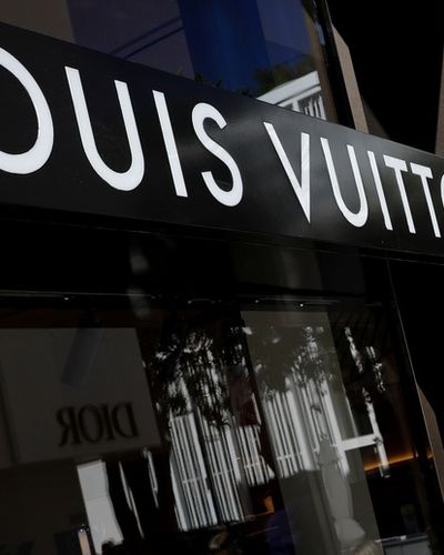 Louis Vuitton bị hack