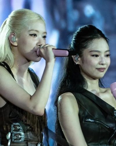 Cảnh hỗn loạn trong đêm nhạc của BlackPink