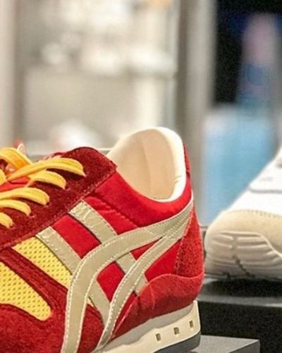 Cửa hàng Onitsuka Tiger ở Saigon Centre phản hồi sau bão '1 sao'