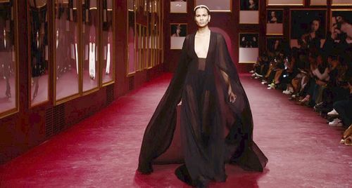 Dior | Fall Winter 2022/2023: Từ di sáng quá khứ định hình tương lai thời trang