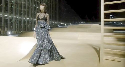 Dior - Pre-Fall 2022: Show diễn đầu tiên của Dior tại Hàn Quốc