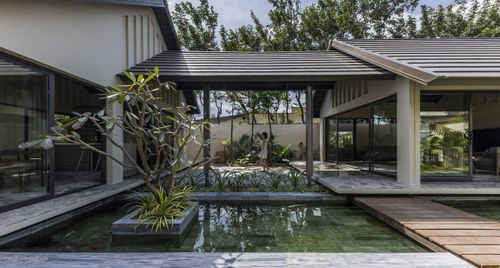 Biệt thự nghỉ dưỡng ở Khánh Hòa 'nổi bần bật' trên báo Mỹ