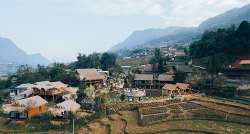 Đừng bỏ lỡ Tả Van khi du lịch Sa Pa mùa lúa chín