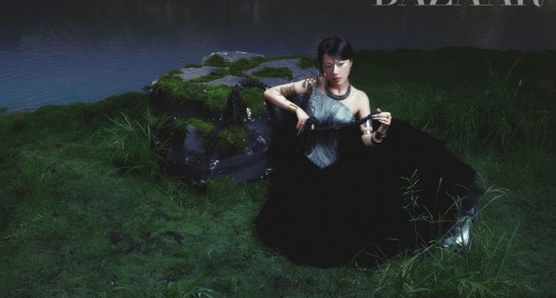 Phùng Khánh Linh mất 2 năm chuẩn bị cho album Giữa Một Vạn Người