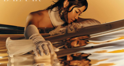 CeCe Trương kể chuyện qua “Những Đường Cong Thẳng Hàng”