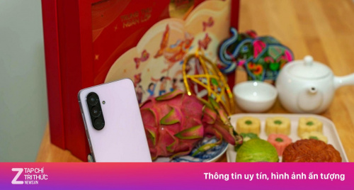 HIEUTHUHAI 'flex' tài lẻ cùng Gemini Live trên Galaxy A56 5G