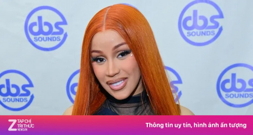 Cardi B sinh con thứ 4