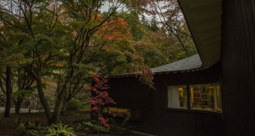 Ngôi nhà của Yuriko Takagi: Thi ca của những mùa qua