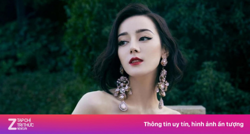 Vì sao hàng trăm nghệ sĩ né tránh Địch Lệ Nhiệt Ba?