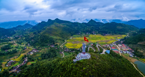 Tuyên Quang: Cao nguyên đá Đồng Văn được vinh danh “Điểm đến văn hóa hàng đầu thế giới 2025”